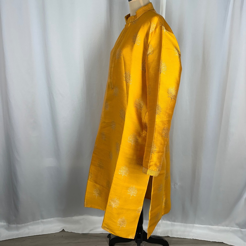 Mens Mustard Yellow Gold Tree Embroidered Kurta Tunic Mandarin Collar Size 44 - Picture 3 of 15
